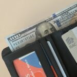 Siempre cargo un billete de $100 en la cartera…